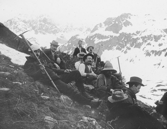 En montant au Col du Merlet. Montée de Tirequoy, photographie de Lucien Poulat, Pv positif de projection 1914 C.206