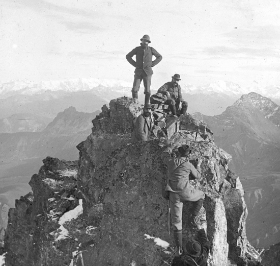 Ouille de La Balme. Au sommet. Photographie de Bouchayer. Pv positif de projection 1914 F.53
