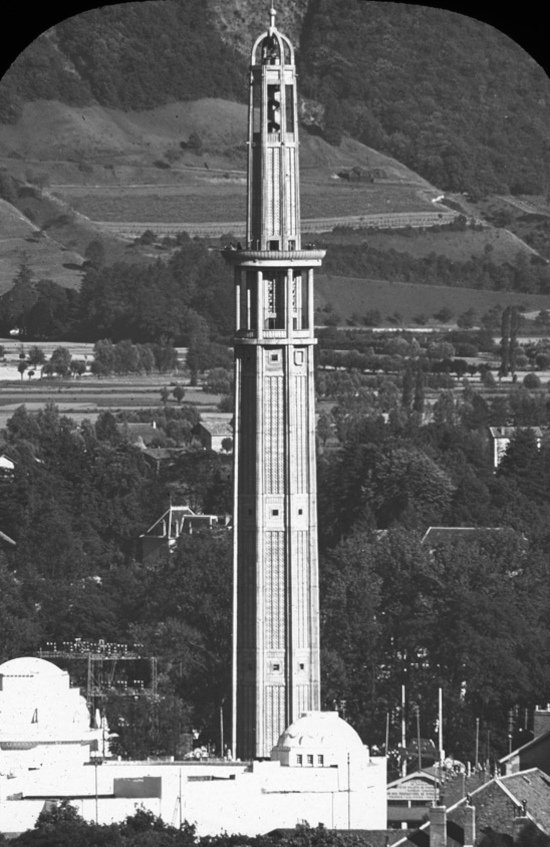 La tour d’orientation de 85 m : vue prise de Rabot, cliché René Rivière, Pv 8,5x10 Positifs de projection 1914 O.734