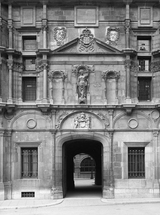 Palais de justice : porte de la partie ancienne, cliché Emile Duchemin, Pv 13x18 Duchemin O.b10